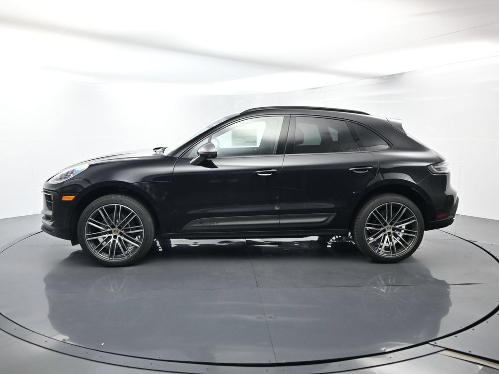 Certified 2026 Porsche Macan Turbo AWD/4WD image 2