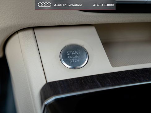 Used 2023 Audi Q5 2.0T Premium w/ Convenience Package AWD/4WD image 27