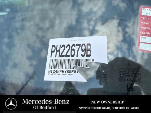 Used 2025 Mercedes-Benz Sprinter 2500 image 30