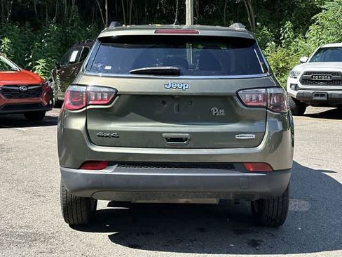 Used 2018 Jeep Compass Latitude w/ Popular Equipment Group AWD/4WD image 4