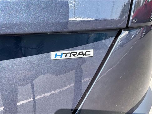 Used 2024 Hyundai Kona SEL AWD/4WD image 32