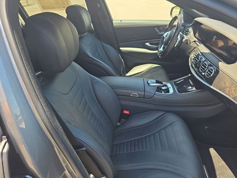 Used 2019 Mercedes-Benz S 560 4MATIC Sedan image 10