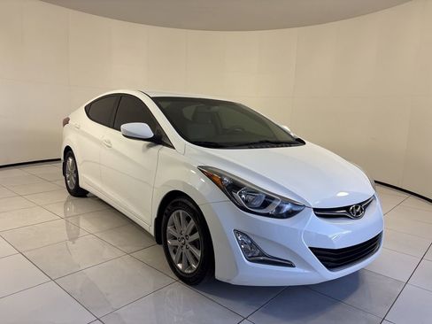 Used 2014 Hyundai Elantra SE w/ Option Group 02 image 7
