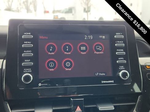 Used 2022 Toyota Camry LE image 34