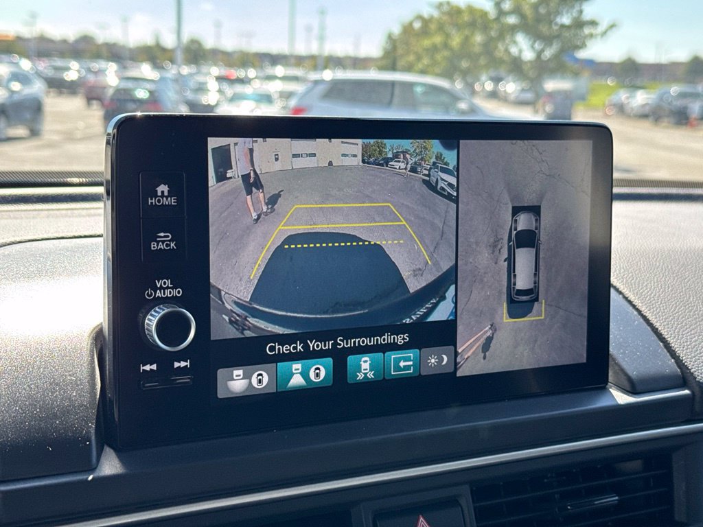 Certified 2023 Honda Pilot Elite image 26
