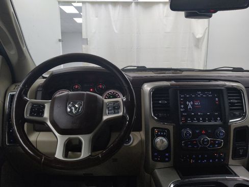 Used 2018 RAM 1500 Laramie w/ Convenience Group AWD/4WD image 22