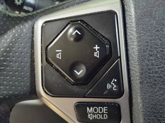 Used 2022 Toyota 4Runner Limited RWD image 13