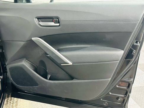 Certified 2023 Toyota Corolla Cross XLE image 26