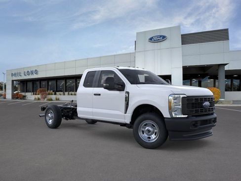 New 2026 Ford F350 XL AWD/4WD image 7