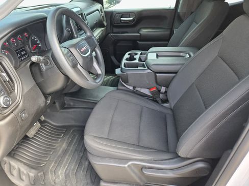 Used 2025 GMC Sierra 1500 Pro w/ X31 Off-Road Package AWD/4WD image 19
