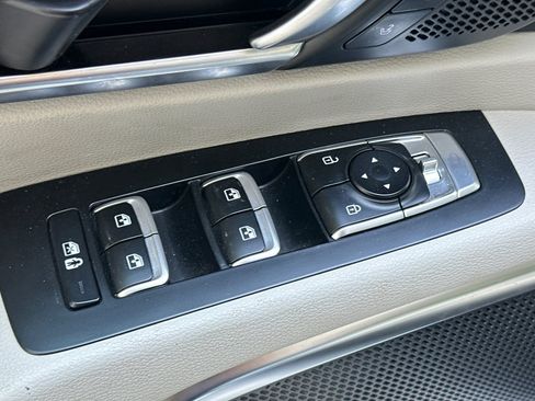 Used 2024 Kia Telluride SX Prestige AWD/4WD image 14