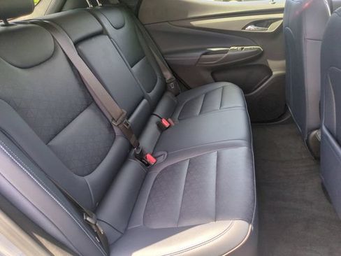 Used 2022 Chevrolet Bolt EUV Premier w/ Launch Edition FWD image 21