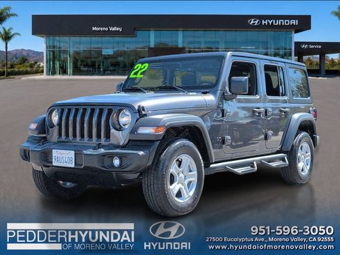 Used 2022 Jeep Wrangler Unlimited Sport AWD/4WD image 3