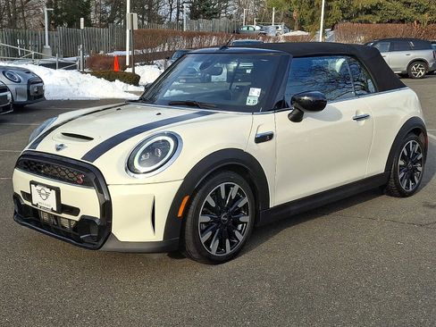 Used 2022 MINI Cooper S w/ Signature Upholstery Package image 25