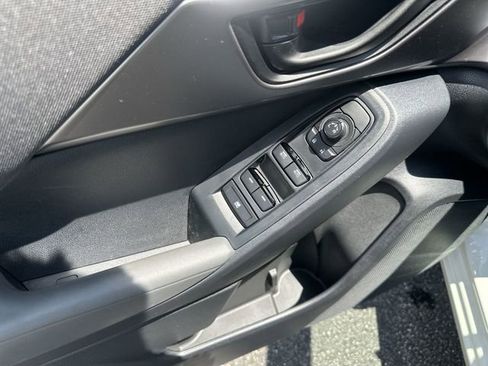Used 2025 Subaru Impreza 2.0i AWD/4WD image 17