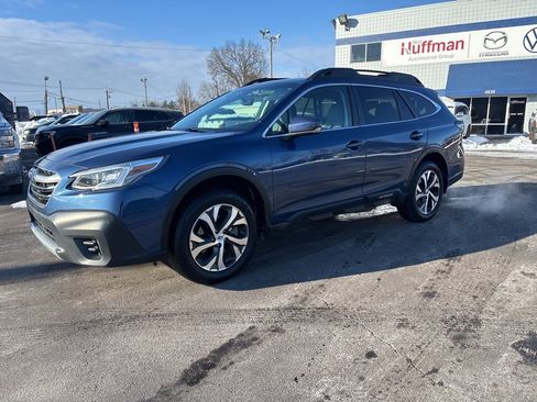 Used 2020 Subaru Outback Limited w/ Popular Package #2 image 4