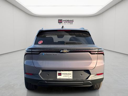 New 2026 Chevrolet Equinox EV LT image 6