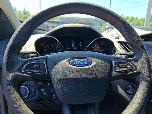 Used 2019 Ford Escape SE AWD/4WD image 18