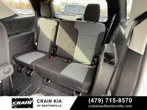 Used 2018 Chevrolet Traverse LT image 27