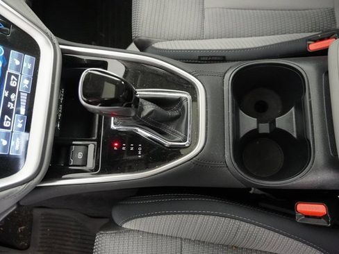 Used 2025 Subaru Outback Premium image 19