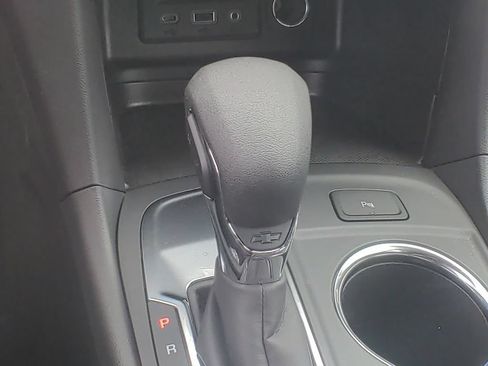 Used 2023 Chevrolet Equinox LT FWD image 15