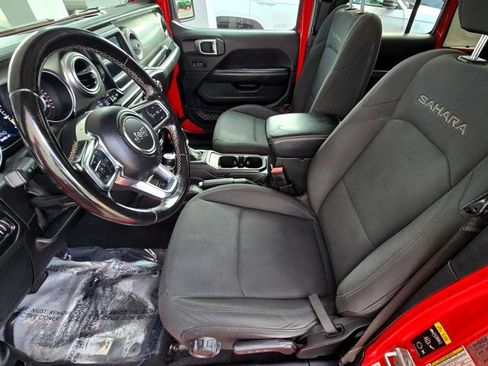 Used 2020 Jeep Wrangler Unlimited Sahara image 15
