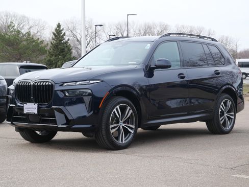 Used 2026 BMW X7 xDrive40i image 1