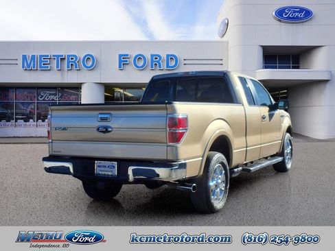 Used 2014 Ford F150 Lariat w/ Lariat Chrome Package image 3