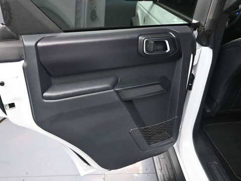 Used 2025 Ford Bronco Outer Banks image 28