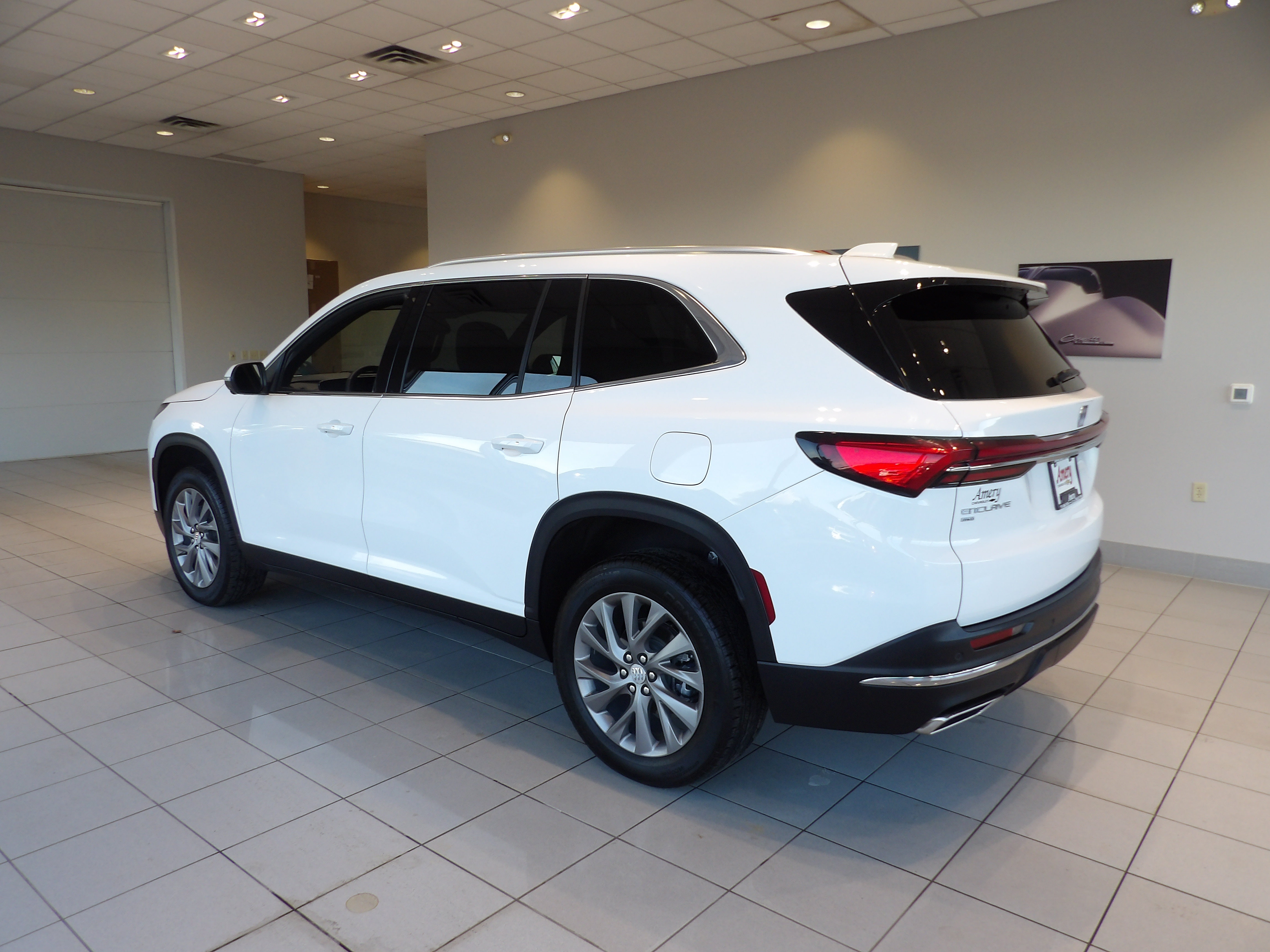 Used 2026 Buick Enclave Preferred AWD/4WD image 6