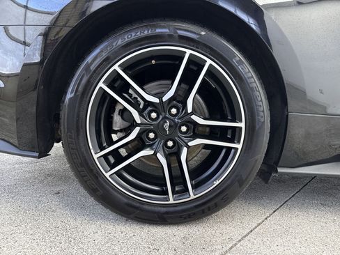 Used 2022 Ford Mustang Premium image 40