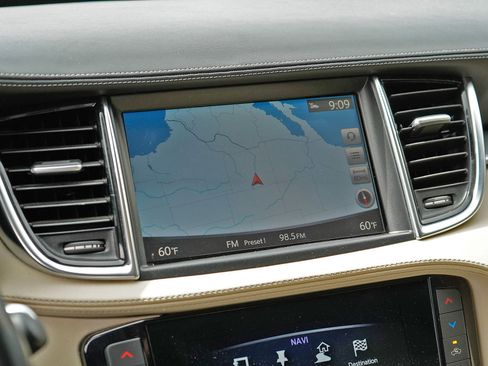 Used 2019 INFINITI QX50 Essential w/ Proactive Package image 17