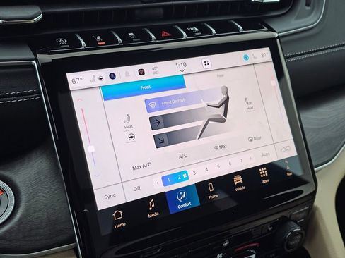 New 2025 Jeep Grand Cherokee L Limited image 24