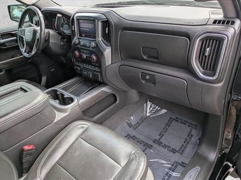 Used 2020 Chevrolet Silverado 1500 LTZ w/ LTZ Premium Package AWD/4WD image 19