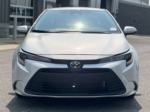 Used 2026 Toyota Corolla LE FWD image 16