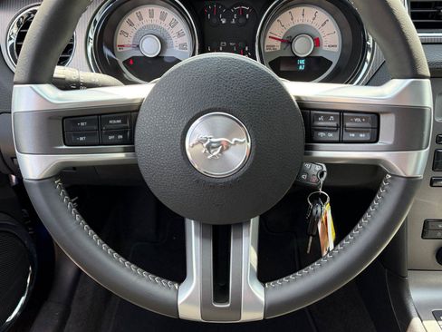 Used 2011 Ford Mustang GT Premium w/ Brembo Brake Pkg RWD image 18