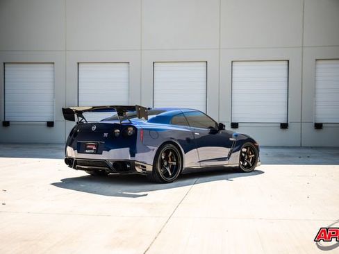 Used 2014 Nissan GT-R Premium AWD/4WD image 57