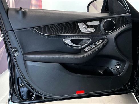 Used 2016 Mercedes-Benz C 300 4MATIC Sedan image 24