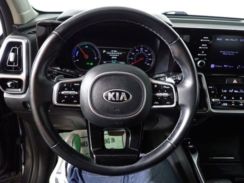 Used 2021 Kia Sorento S FWD image 27