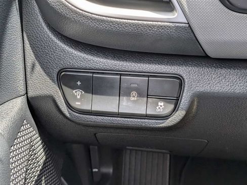 Used 2021 Kia Seltos LX AWD/4WD image 21