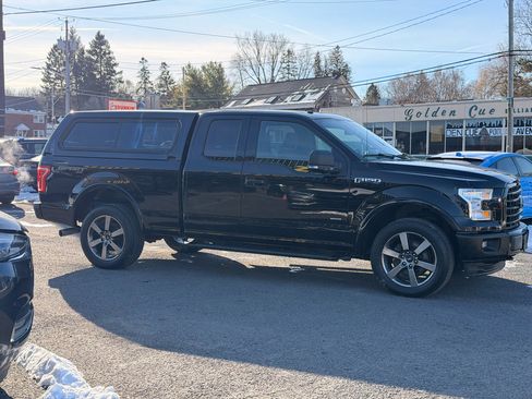 Used 2017 Ford F150 XLT w/ Equipment Group 302A Luxury image 4