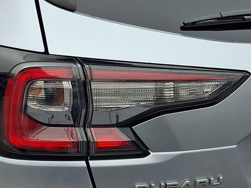 Used 2022 Subaru Outback Limited image 33