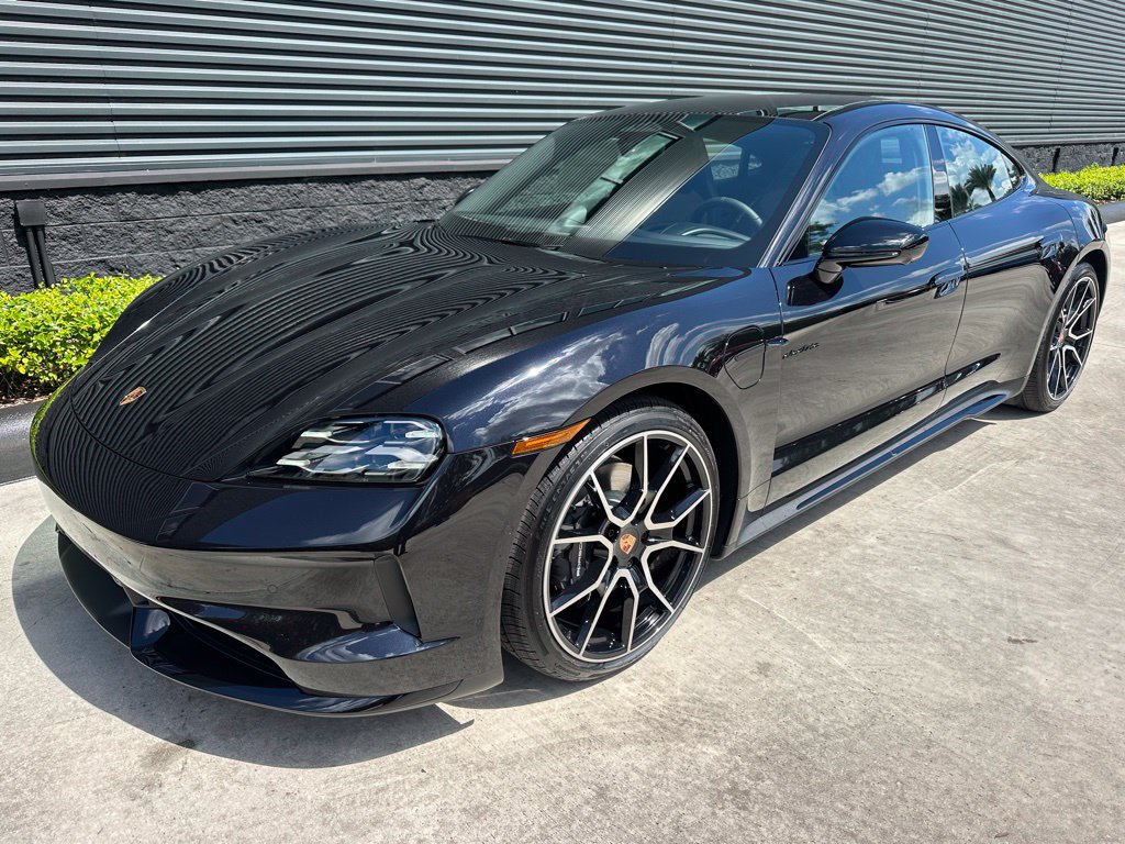 Used 2026 Porsche Taycan AWD/4WD image 7