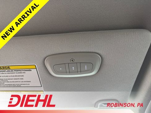 Used 2019 Jeep Cherokee Limited image 34