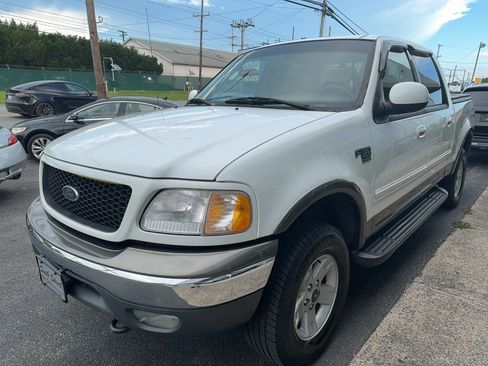 Used 2003 Ford F150 XLT AWD/4WD image 5