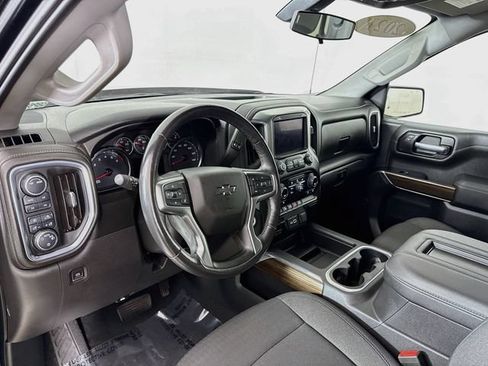 Used 2021 Chevrolet Silverado 1500 LT Trail Boss w/ Bed Protection Package AWD/4WD image 10