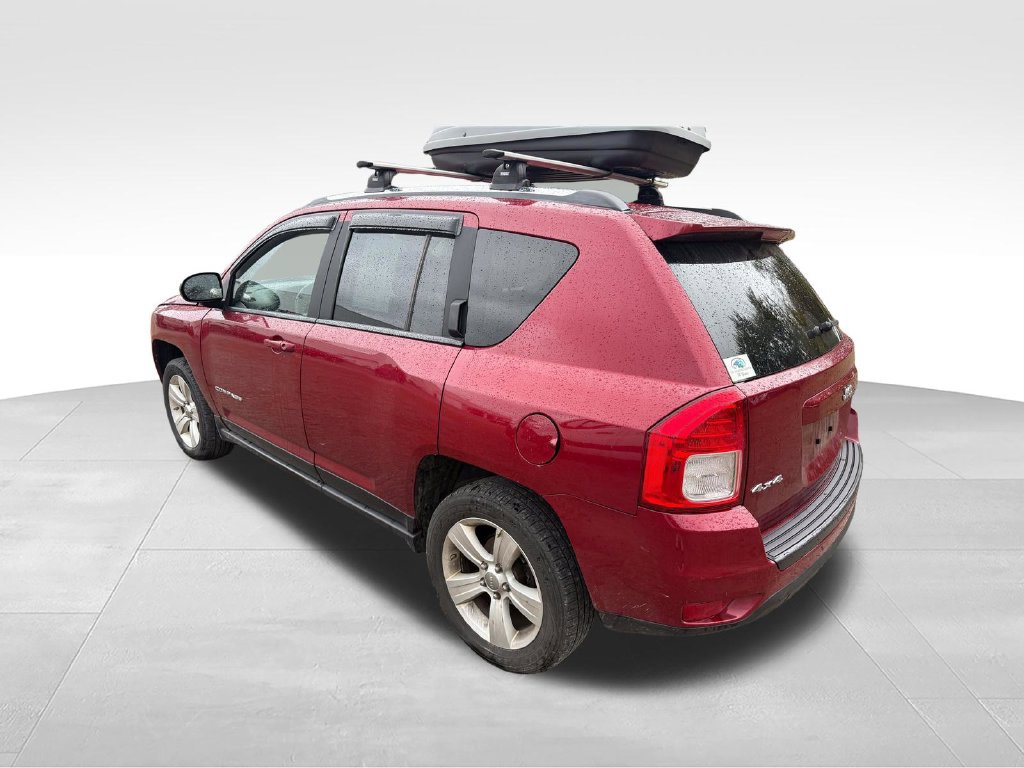 Used 2012 Jeep Compass Sport AWD/4WD image 4