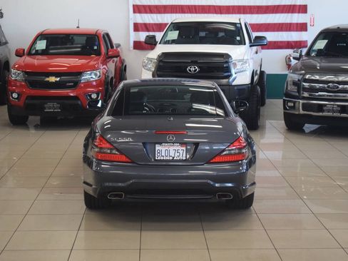 Used 2012 Mercedes-Benz SL 550 image 26