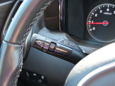 Used 2021 Kia Sorento EX FWD image 28