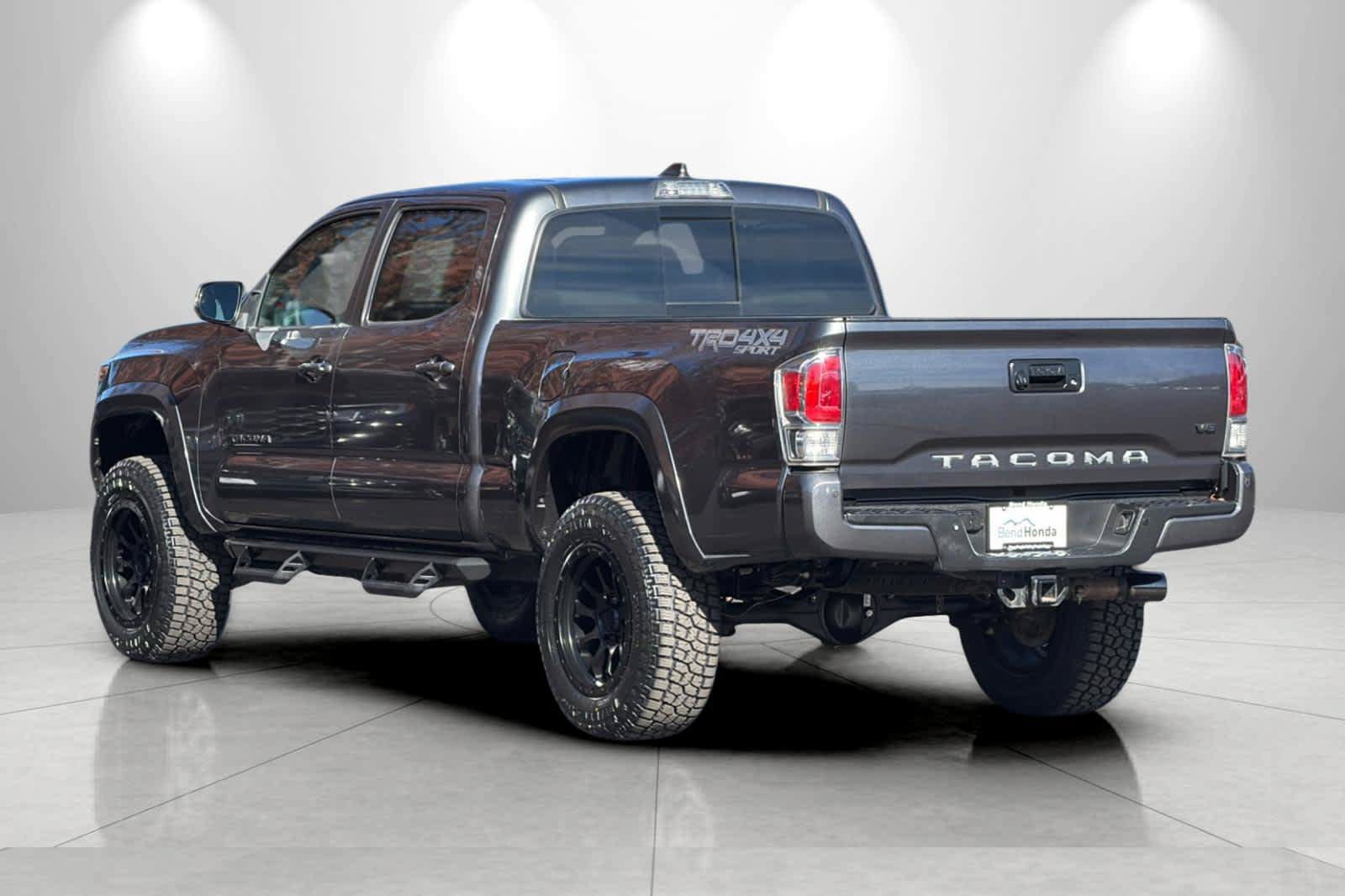 Used 2021 Toyota Tacoma TRD Sport w/ Advanced Technology Package AWD/4WD image 6